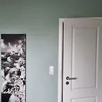 Design Apartment, Klimaanlage, Eigener Parkplatz, Netflix, Dominospizza, Wallbox Apartment *