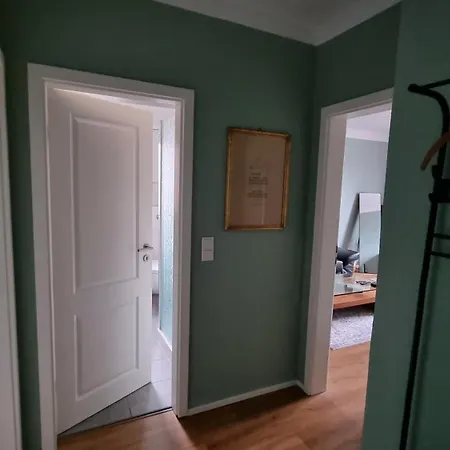 Design Apartment, Klimaanlage, Parkplatz, Netflix & Disney, Dominos Pizza, Wallbox *