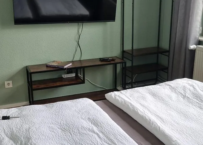 Design Apartment, Klimaanlage, Parkplatz, Netflix & Disney, Dominos Pizza, Wallbox