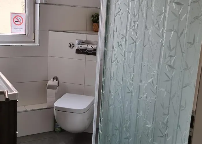 Appartement Design Apartment, Klimaanlage, Parkplatz, Netflix & Disney, Dominos Pizza, Wallbox Falkensee