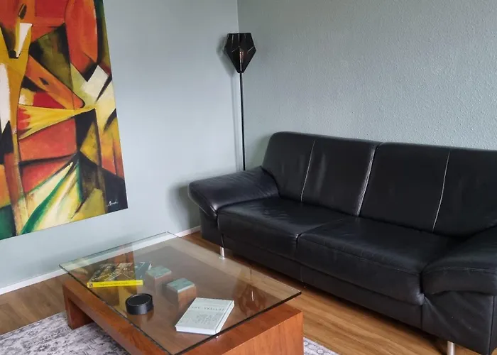 Design Apartment, Klimaanlage, Eigener Parkplatz, Netflix, Dominospizza, Wallbox Apartment *