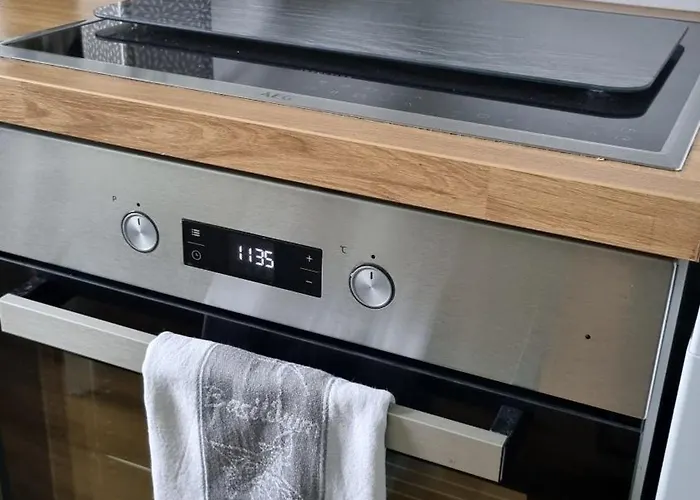 Design Apartment, Klimaanlage, Eigener Parkplatz, Netflix, Dominospizza, Wallbox * Falkensee